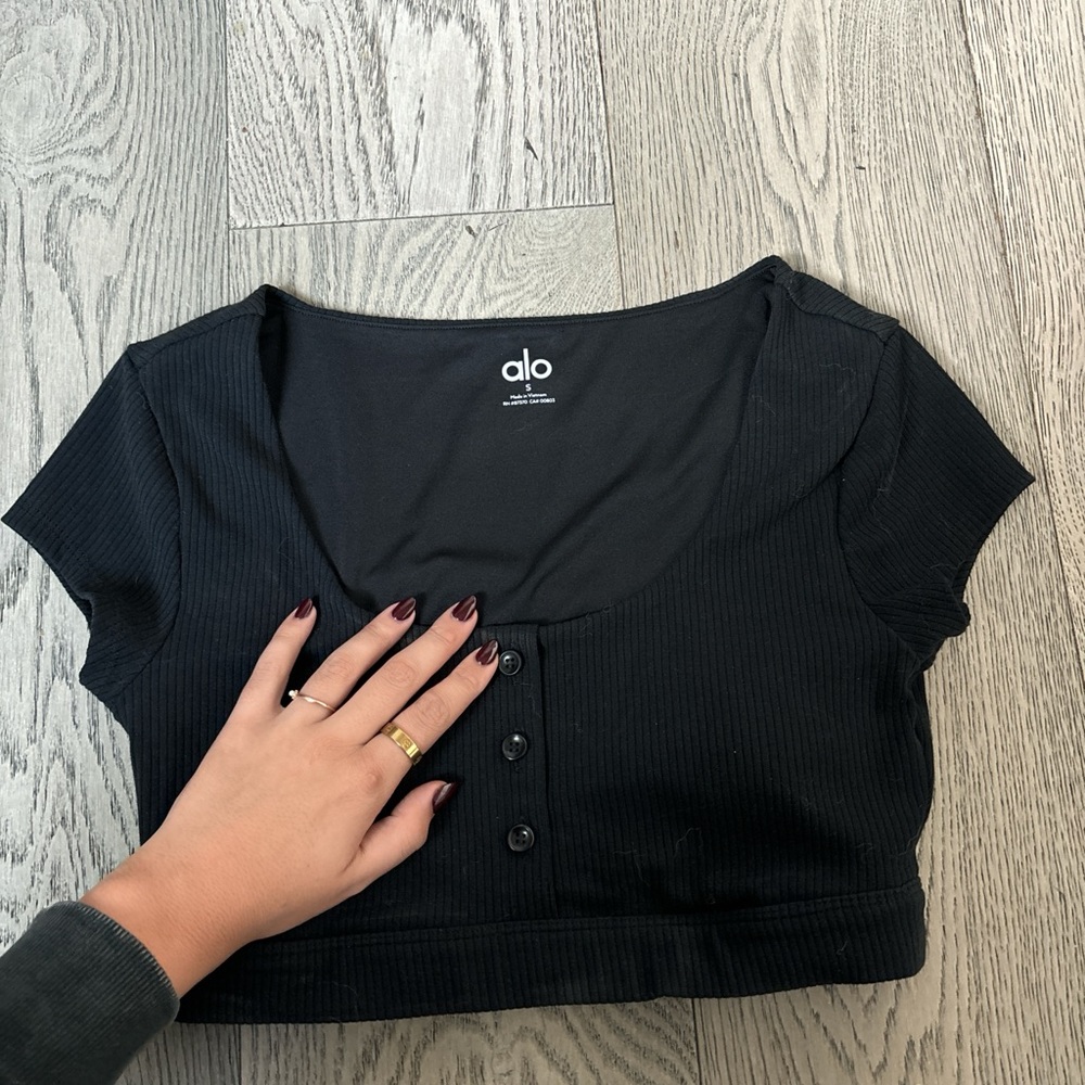 alo workout top🖤